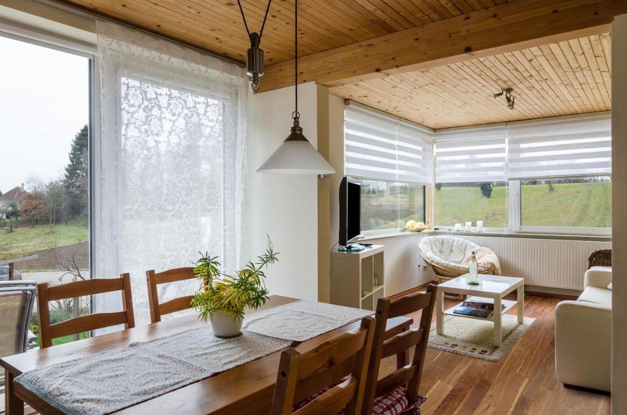 Ferienwohnung Erdgeschoss Юберлінген Екстер'єр фото
